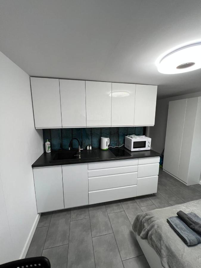 New Apartment On Batorego, Metro, Centre , Wi-Fi - By Hik Apartments Varsó Kültér fotó